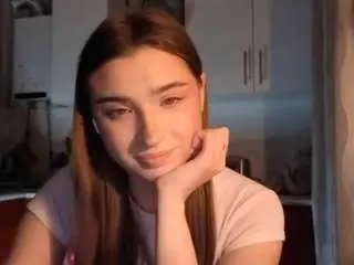 Robertojoslyn  live sex cam