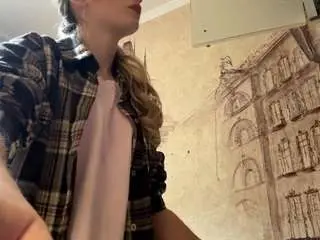 Cicelycapdeville  live sex cam