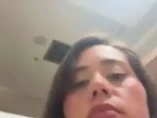 Imrebecca  live sex cam