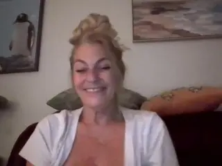 Jordynlvee  live sex cam