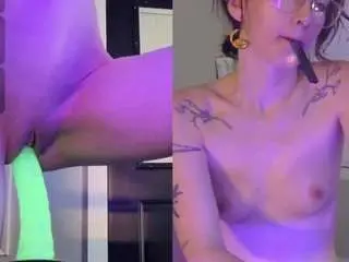 Kohlbird  live sex cam