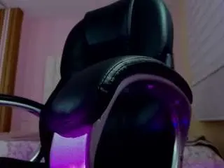 Mistresskendall  live sex cam