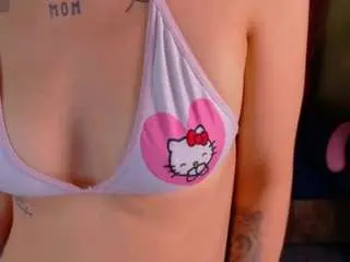 Sofi-cutte  live sex cam