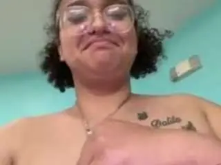 Chosenandcurvy7  live sex cam