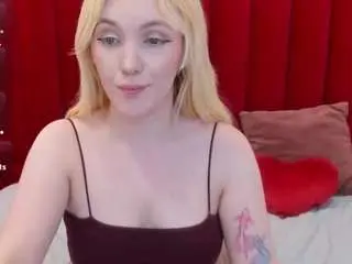 Fluffymonica  live sex cam