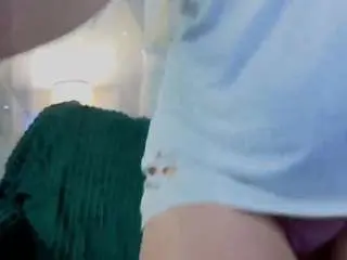 Michelle-blond  live sex cam