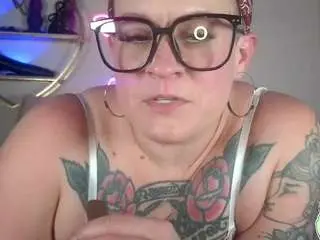 Quinnmariexo  live sex cam