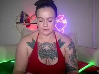 Quinnmariexo  live sex cam