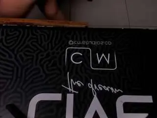 Torisantos  live sex cam