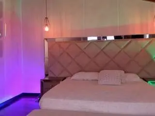 Torisantos  live sex cam