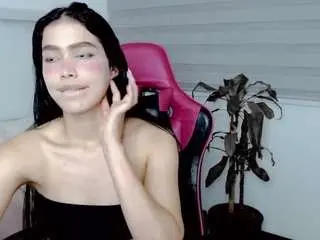 Cutevalen  live sex cam