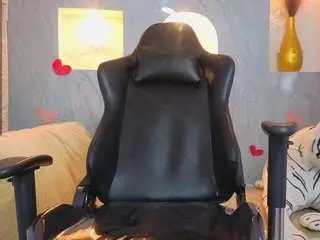 Genesis-b  live sex cam