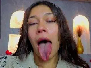 Genesis-b  live sex cam