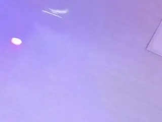 Ninna-curly  live sex cam