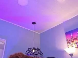 Ninna-curly  live sex cam