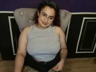 Sophie-jensen  live sex cam