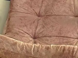 Brunette-candy  live sex cam