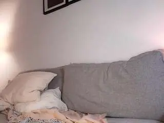 Emilynoir  live sex cam