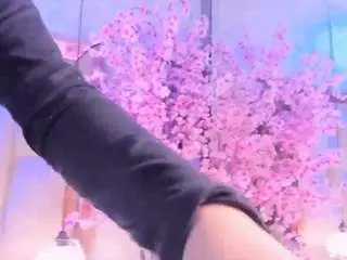Iriis-tai  live sex cam