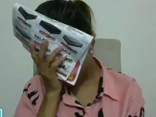 Kelayabrunette  live sex cam