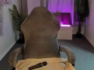 Lilith-wholshh  live sex cam