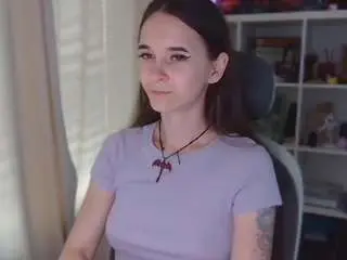 Lindseyhogrefe  live sex cam