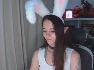 Lindseyhogrefe  live sex cam
