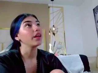 Lissiehiltton  live sex cam