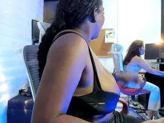 Mareiabold  live sex cam