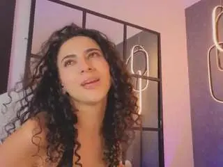 Renatta-cruz  live sex cam