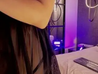 Renatta-cruz  live sex cam