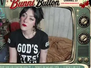 Bunnibutton  live sex cam