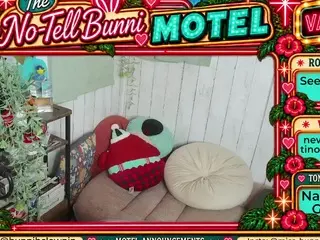 Bunnibutton  live sex cam