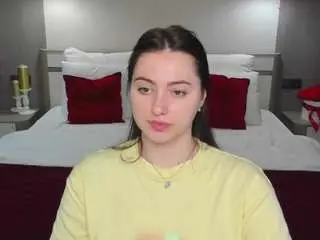 Christinacox  live sex cam