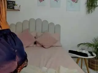Christymoore  live sex cam
