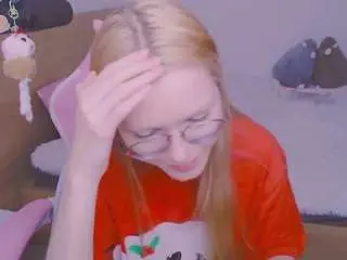 Cut1ecut1e  live sex cam