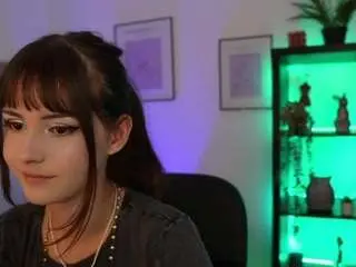 Ellayoung18  live sex cam