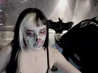 Raven-t  live sex cam