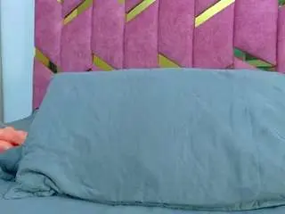 Valentinarivas  live sex cam