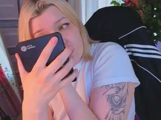 Michele-green  live sex cam