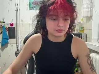 Nadinecranson  live sex cam