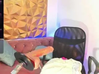 Slutty-amarantha  live sex cam