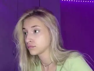 Terisathackeray  live sex cam