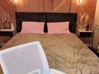 Amelia-brooks  live sex cam