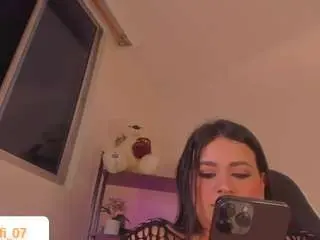 Ariannakey  live sex cam