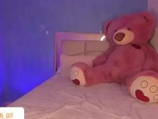 Ariannakey  live sex cam