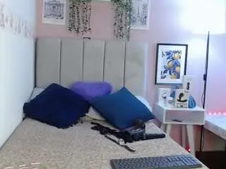 Brenda-brm  live sex cam