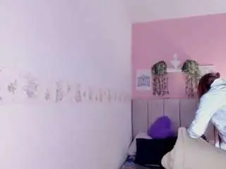 Brenda-brm  live sex cam