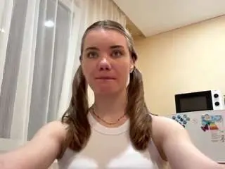 Corinnedieffenbach  live sex cam