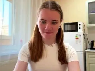 Corinnedieffenbach  live sex cam